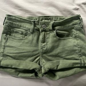 American Eagle MIDI SHORTS SIZE 4